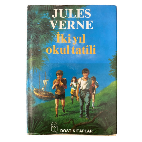 iki Yıl Okul Tatili  Dost Kitapevi Yayınları  9,90 TL - eskicievi.com'da