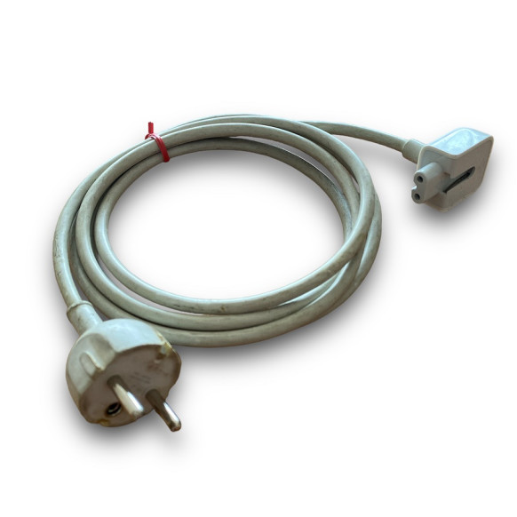 Apple 220 Volt Güç Kablosu, Model : B1-2.5A-250 Volt