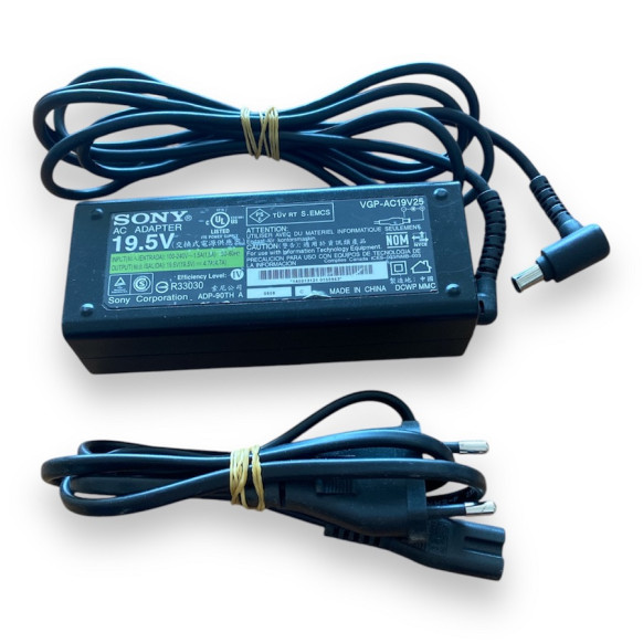 Sony 19.5 Volt - 4.7 Amper Notebook Şarj Adaptörü - Model VGP-AC19V25