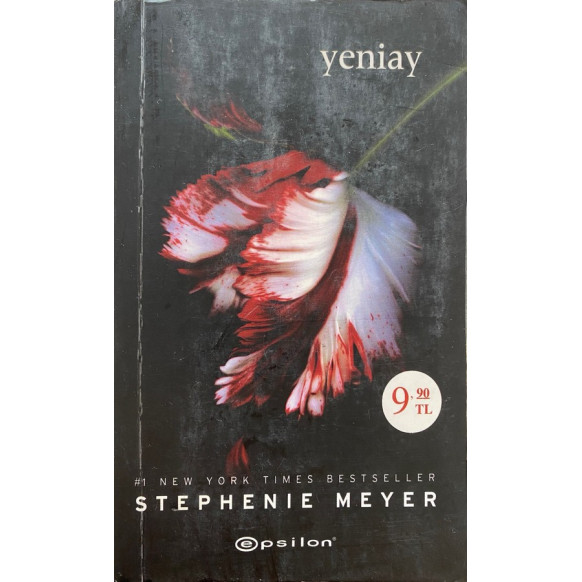 Yeniay - Stephenie Meyer  Epsilon Yayınları  29,90 TL - eskicievi.com'da