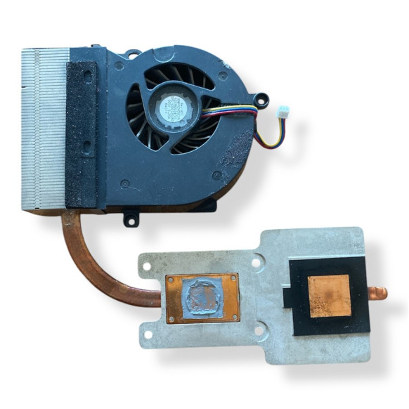 Toshiba Satellite A305-S6825 - Dahili İşlemci Soğutucu Fan ve Bakır Blok