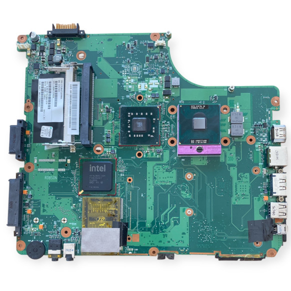 Toshiba Satellite A300-243 - Anakart Core 2 Duo T6400 İşlemci Üzerinde
