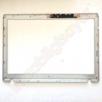 Sony Vaio VGN-SR39VN - Ekran Çerçevesi