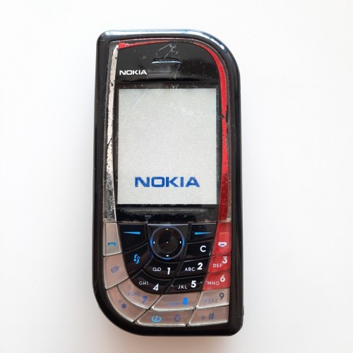 Nokia 7610 Cep Telefonu - Durumu Tam Bilinmiyor.