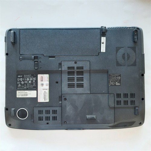 Acer Aspire 5530 Model-JALB0 -  Alt Kasa Batarya Üzerinde