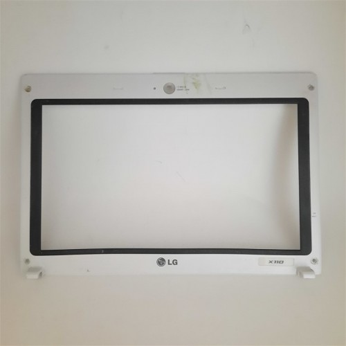 LG - LGX11 Netbook - Ekran Ön Çerçevesi