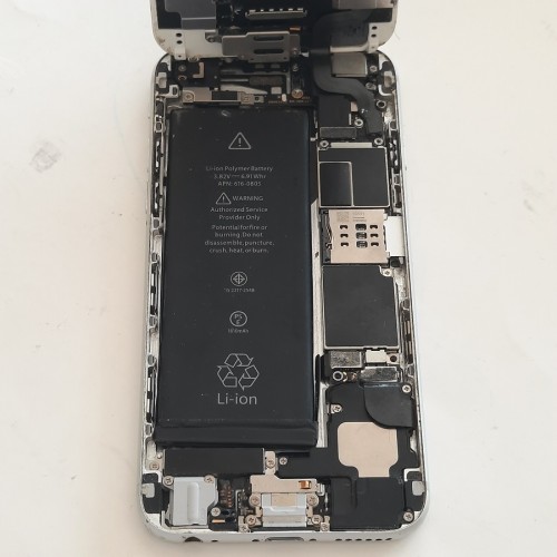 iphone 6 Model A1586 Cep Telefonu - Arızalı Parça Niyetine