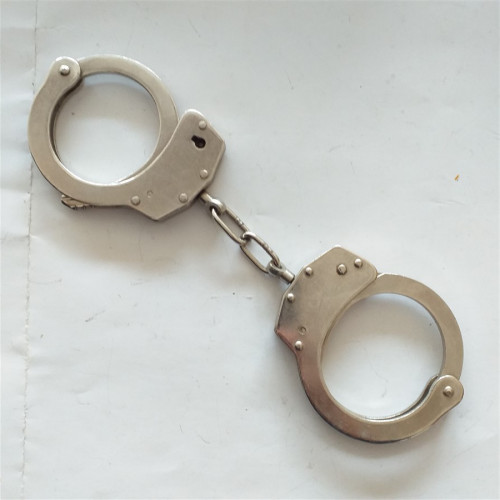 Gerçek Çelik Polis Kelepçesi