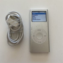 Apple iPod - 4 GB Nano MP3 Player, Model A1199