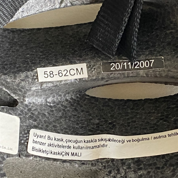 Bisiklet Kaskı 58-62 CM ölçülerinde