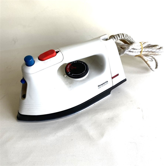 Roventa DA-72.1 Buharlı Ütü