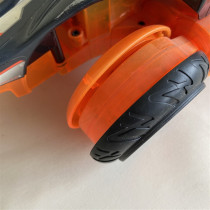 Çok Yönlü Kumandalı Oyuncak Araba