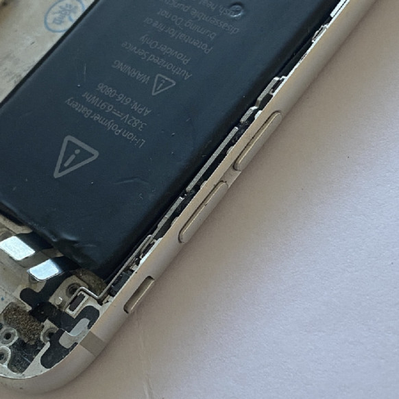 Apple İphone 6 Dolu Kasa, Model A1586